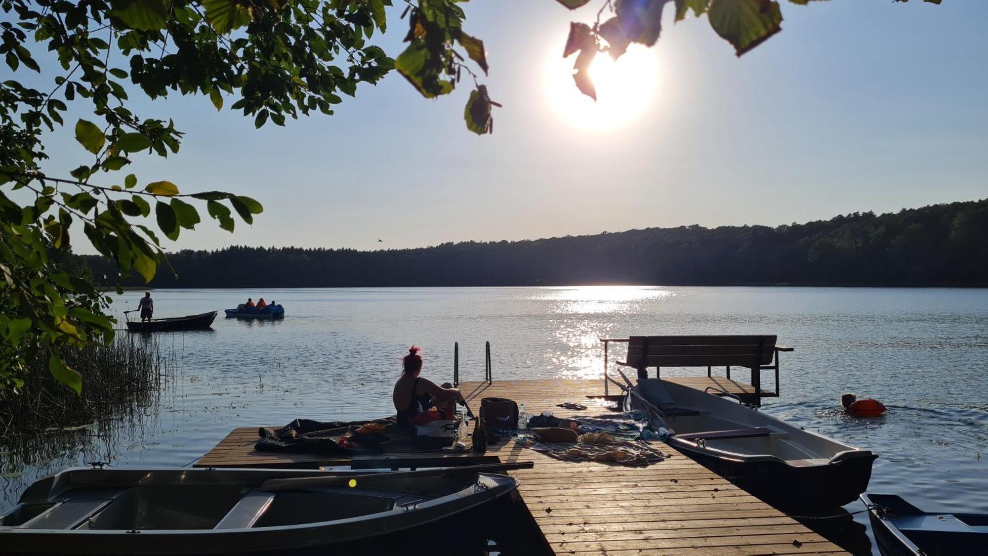 Trasa S7 W 2H Z Warszawy I Gdanska, Jadamowo Holidaymazury, Jacuzzi, Jezioro Olsztynek Extérieur photo